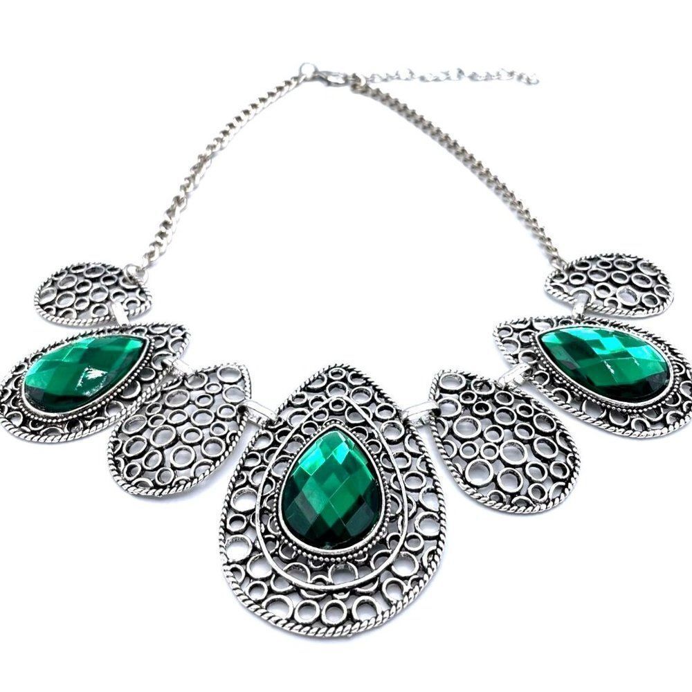 Silver Filigree with Emerald Green Crystal Teardrop Adjustable Bib Necklace